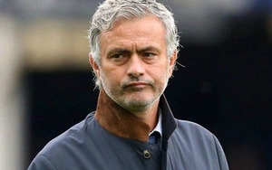 CHÙM ẢNH: Jose Mourinho sầu thảm khi Chelsea lại thua trận